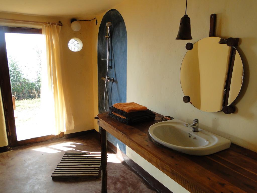 Mambo View Point Villa Ndungu Bilik gambar